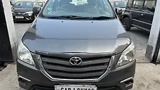 Used Toyota Innova 2.5 G 7 STR BS-IV in Kolkata