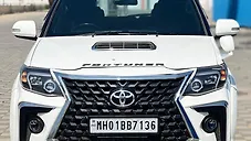 Used Toyota Fortuner 4x2 AT in Mumbai