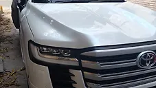 Used Toyota Land Cruiser 300 in Delhi