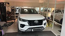 Used Toyota Fortuner 4x2 2WD Petrol 2.7L Automatic in Raipur