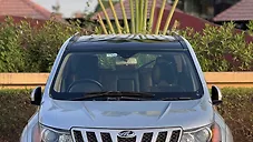 Used Mahindra XUV500 W8 in Surat