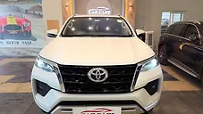 Used Toyota Fortuner 4x2 2WD Petrol 2.7L Automatic in Hyderabad