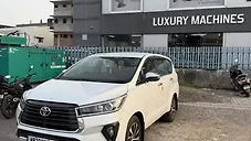 Used Toyota Innova Crysta ZX 2.7 AT 7 STR in Chandigarh