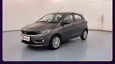 Used Tata Tiago Revotron XZ in Lucknow