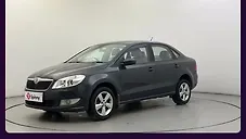 Used Skoda Rapid 1.6 MPI Style Plus in Ahmedabad