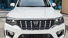 Used Mahindra Scorpio N Z8 L Petrol MT 7 STR [2024-2025] in Delhi