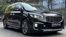 Used Kia Carnival Limousine Plus 7 STR in Delhi