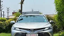 Used Toyota Camry Hybrid in Erode