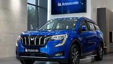 Used Mahindra XUV700 AX7 Luxury Pack 2WD Diesel 2.2L Turbo Automatic 7 STR in Kolkata