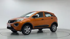 Used Tata Nexon XM in Delhi