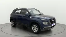Used Hyundai Venue S 1.2 Petrol in Hyderabad