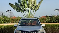 Used Mahindra XUV500 W9 [2018-2020] in Surat