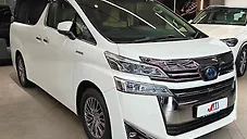 Used Toyota Vellfire Hybrid in Bangalore