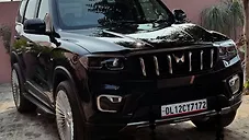 Used Mahindra Scorpio N Z8 Diesel MT 2WD 7 STR [2023-2024] in Delhi