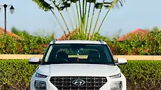 Used Hyundai Venue SX (O) 1.5 CRDi Dual Tone in Surat
