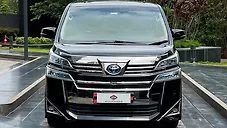 Used Toyota Vellfire VIP – Executive Lounge Hybrid (Electric + Petrol) Automatic in Mumbai