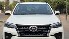 Used Toyota Fortuner 4x2 2WD Diesel 2.8L Turbo Automatic in Delhi