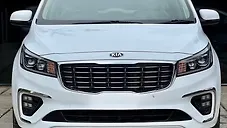Used Kia Carnival Prestige 6 STR in Mumbai