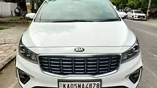 Used Kia Carnival Limousine Plus 7 STR in Bangalore