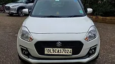 Used Maruti Suzuki Swift VXi AMT in Delhi