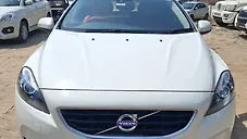Used Volvo V40 D3 Kinetic in Lucknow