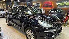 Used Porsche Cayenne Diesel in Navi Mumbai