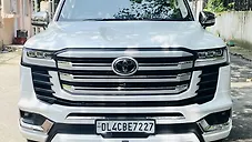 Used Toyota Land Cruiser 300 in Delhi