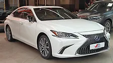 Used Lexus ES 500e 300h [2018-2020] in Ahmedabad