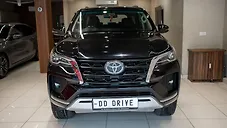 Used Toyota Fortuner 4X2 MT 2.7 Petrol in Delhi