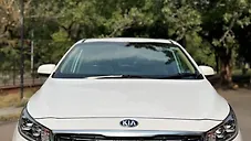 Used Kia Carnival Limousine 7 STR in Delhi