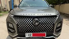 Used MG Hector Plus Sharp Pro Petrol Turbo Automatic 7 STR in Delhi