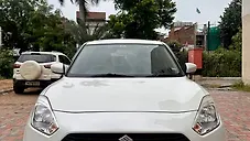 Used Maruti Suzuki Swift VXi AMT in Nagpur