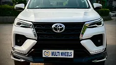 Used Toyota Fortuner 2.8 4x2 AT in Delhi
