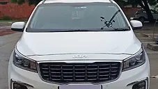 Used Kia Carnival Limousine Plus 7 STR in Delhi