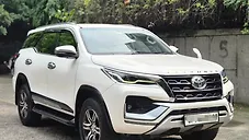 Used Toyota Fortuner 2.8 4x2 AT in Delhi