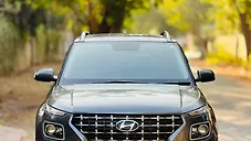 Used Hyundai Venue SX 1.5 Diesel in Ahmedabad