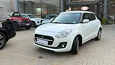 Used Maruti Suzuki Swift VXi AMT in Ahmedabad