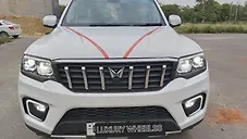 Used Mahindra Scorpio N Z8 S 2WD Petrol 2.0L Turbo Automatic 7 STR [20224-2016] in Delhi