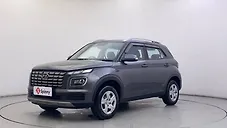 Used Hyundai Venue SX 1.2 Petrol in Ahmedabad