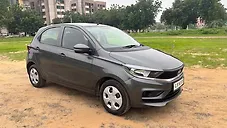 Used Tata Tiago XT (O) [2021-2023] in Ahmedabad