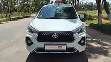 Used Toyota Rumion V AT [2023-2025] in Bangalore