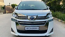 Used Toyota Vellfire Executive Lounge in Delhi