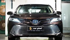 Used Toyota Camry Hybrid in Chandigarh
