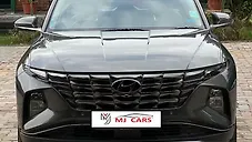 Used Hyundai Tucson Signature 2.0 AT Petrol in Ahmedabad