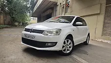 Used Volkswagen Polo Highline 1.6L (P) in Mumbai