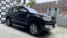 Used Ford Endeavour Titanium 3.2 4x4 AT in Pune