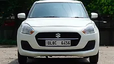 Used Maruti Suzuki Swift VXi AMT in Delhi