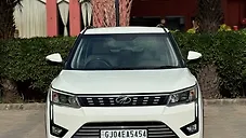 Used Mahindra XUV300 W8 (O) 1.5 Diesel AMT in Surat