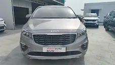 Used Kia Carnival Prestige 9 STR in Chennai