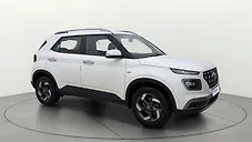 Used Hyundai Venue SX Plus 1.0 Turbo DCT in Ahmedabad